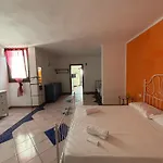 호텔 Anima Rooms&pool - Con Piscina 산 파스콸레