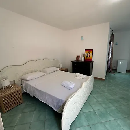 Anima Rooms&pool - Con Piscina Сан-Паскуале