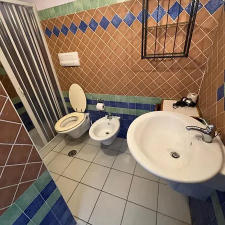 Отель Anima Rooms&pool - Con Piscina Сан-Паскуале